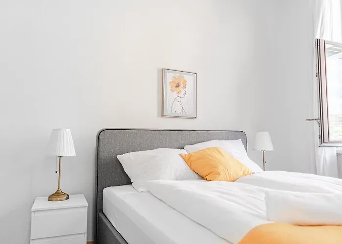 Cozy 2br Apt, Near Akh Hospital-ideal For Short & Longstay Vienna
