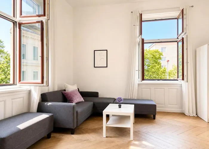 Apartment Cozy 2br Apt, Near Akh Hospital-ideal For Short & Longstay Vienna